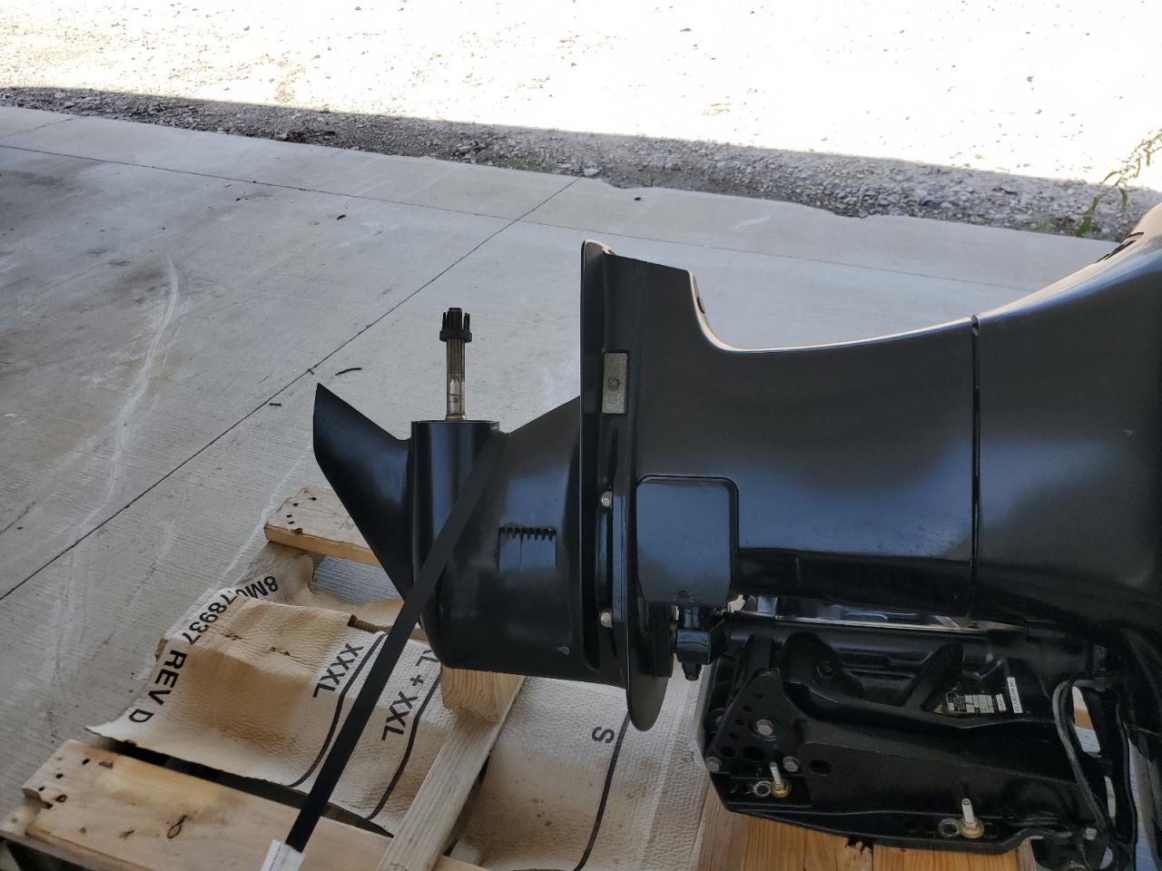 1997 Mercury Boat Motor VIN: 0G655879 Lot: 56200715