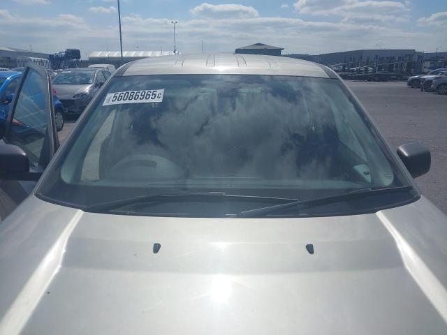 2011 LAND ROVER FREELANDER