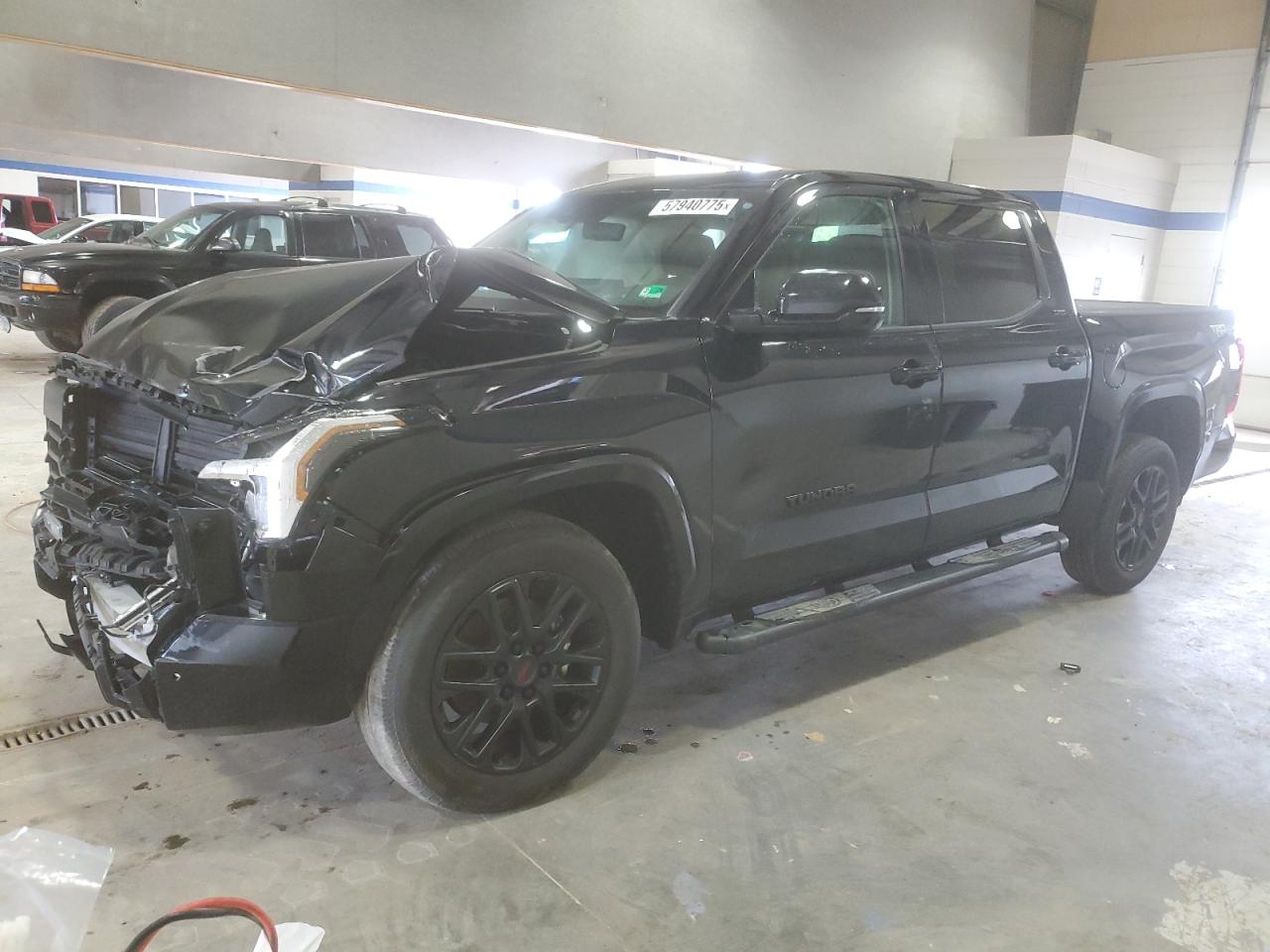 2024 Toyota Tundra Crewmax Sr for Sale in Sandston, VA - Front End