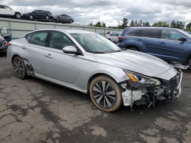  NISSAN ALTIMA 2019 Серебристый