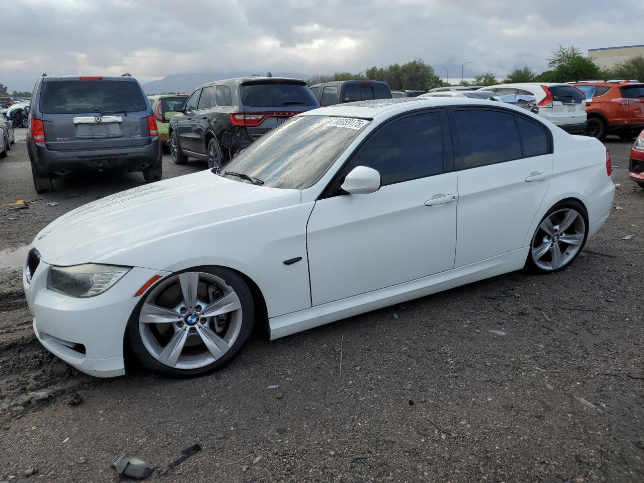 2011 Bmw 335 I იყიდება Las Vegas-ში, NV - Undercarriage