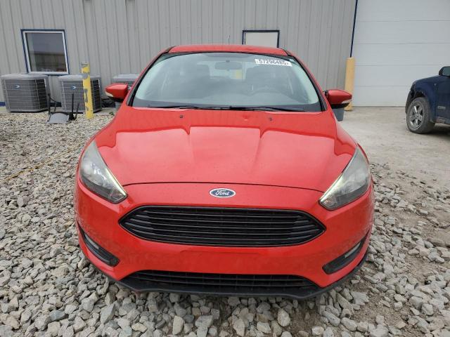  FORD FOCUS 2016 Красный