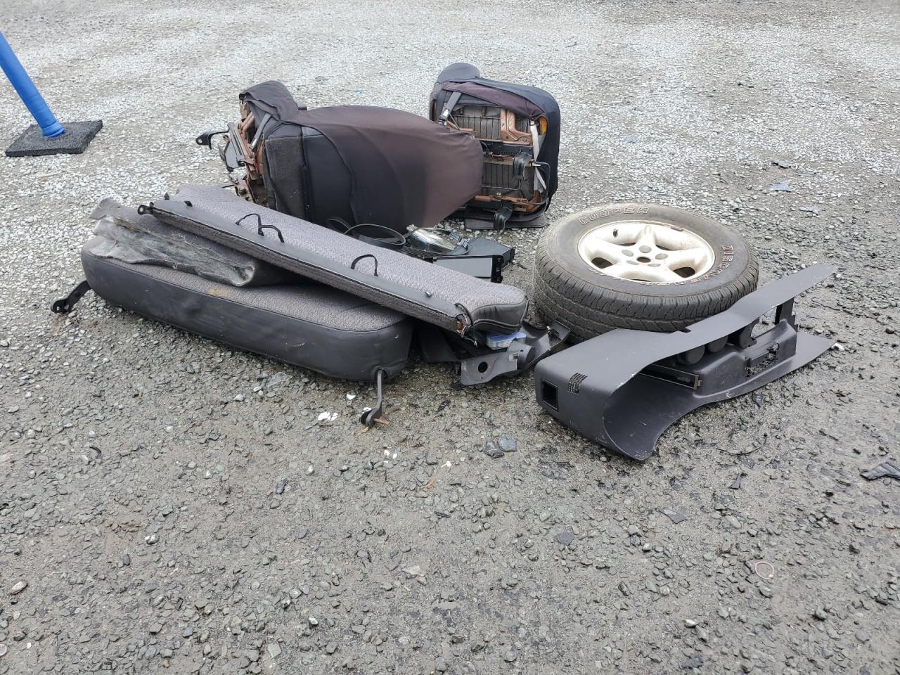 2000 Jeep Cherokee Sport VIN: 1J4FF48S61L604099 Lot: 58191365