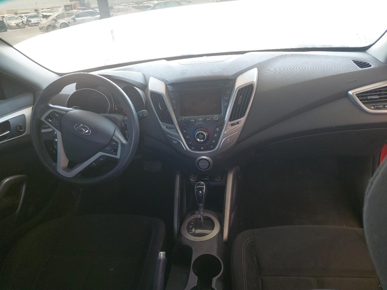 KMHTC6AD8GU270830 - 2016 Hyundai VELOSTER - #undefined