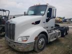2016 Peterbilt 579 Semi Truck for Sale in Cicero, IN - Minor Dent/Scratches