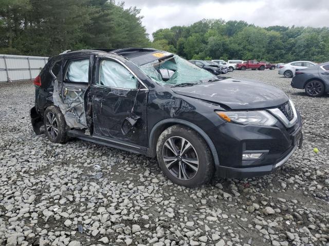 NISSAN ROGUE 2018 Черный