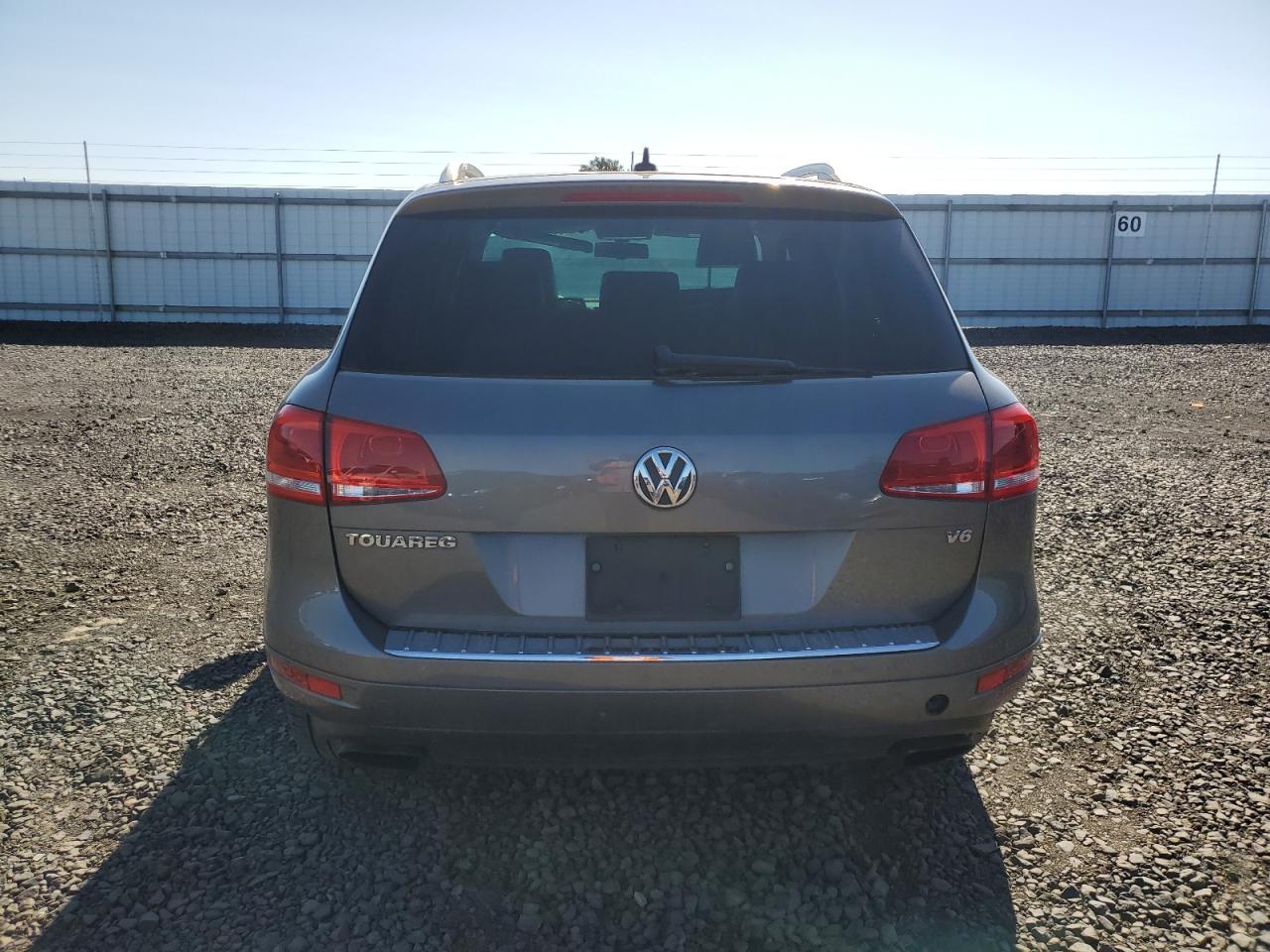 2013 Volkswagen Touareg V6 VIN: WVGEF9BP8DD009350 Lot: 55775385
