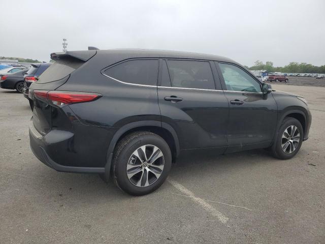  TOYOTA HIGHLANDER 2022 Czarny