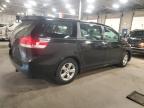 2011 Toyota Sienna  იყიდება Blaine-ში, MN - Front End