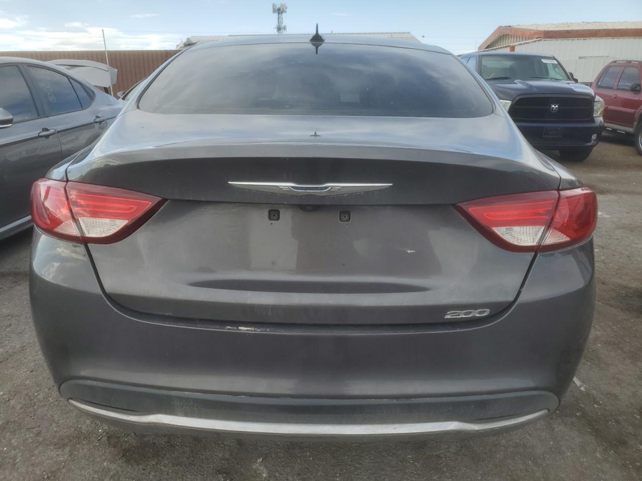 2015 Chrysler 200 Limited VIN: 1C3CCCAB2FN720874 Lot: 57469925