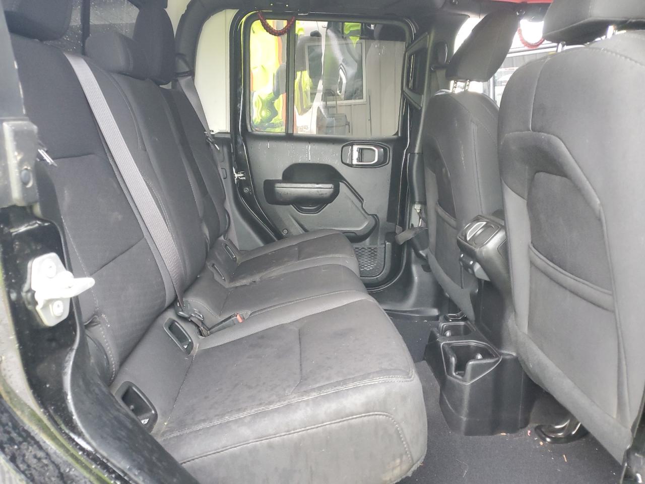 2020 Jeep Gladiator Sport VIN: 1C6HJTAGXLL123652 Lot: 56401405