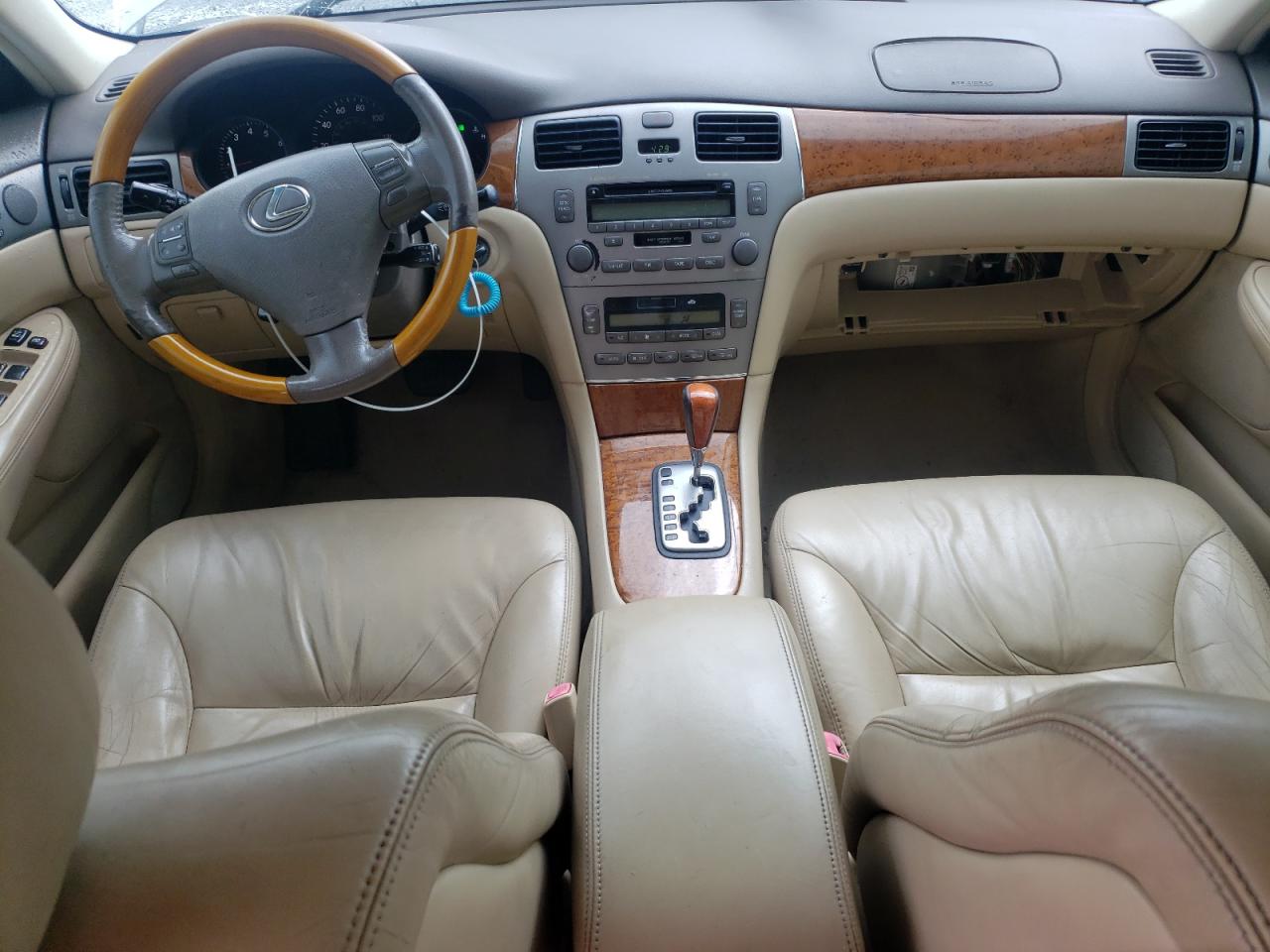 2005 Lexus Es 330 VIN: JTHBA30GX55075978 Lot: 59003175