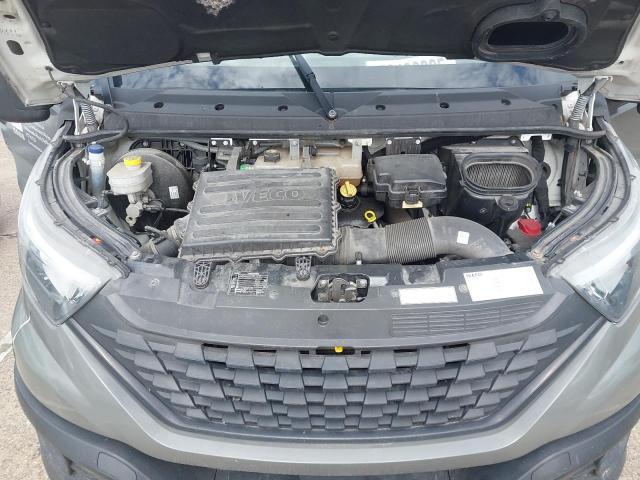 2021 IVECO DAILY 35S14B 