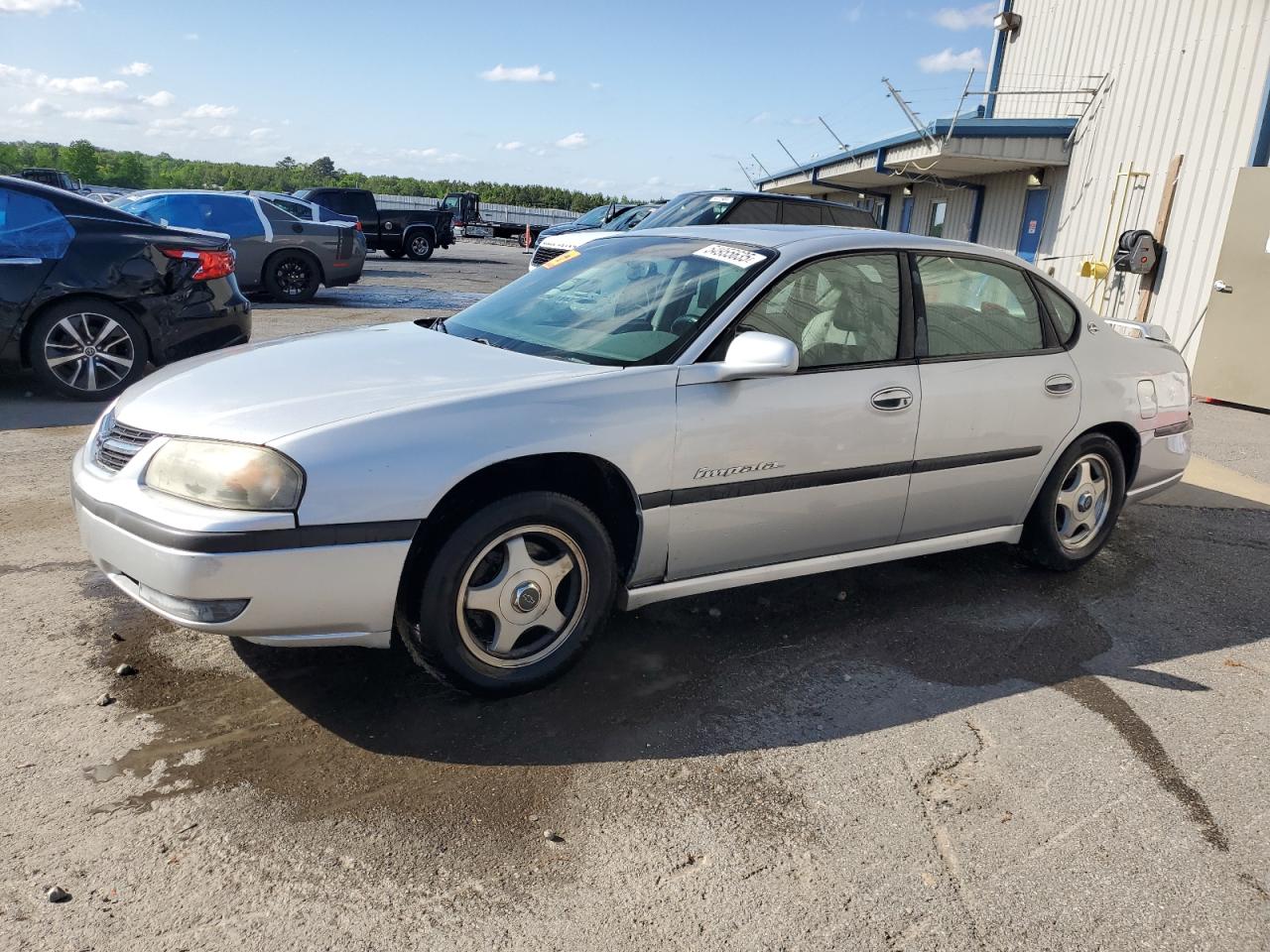 Memphis, TN에서 판매 중인 2001 Chevrolet Impala Ls - Rear End