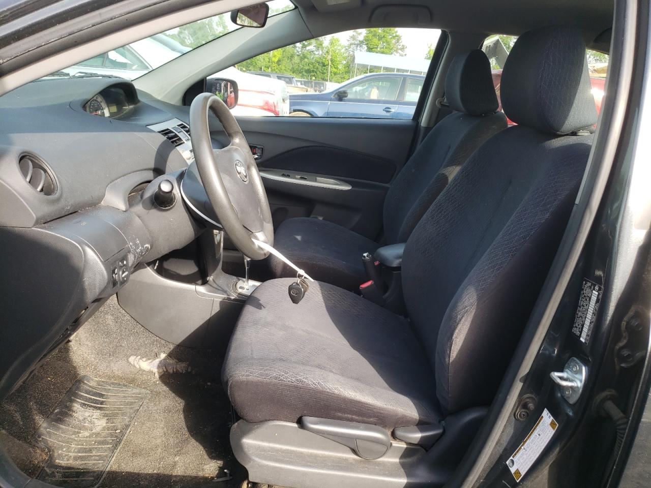 2008 Toyota Yaris VIN: JTDBT923881288657 Lot: 57272565