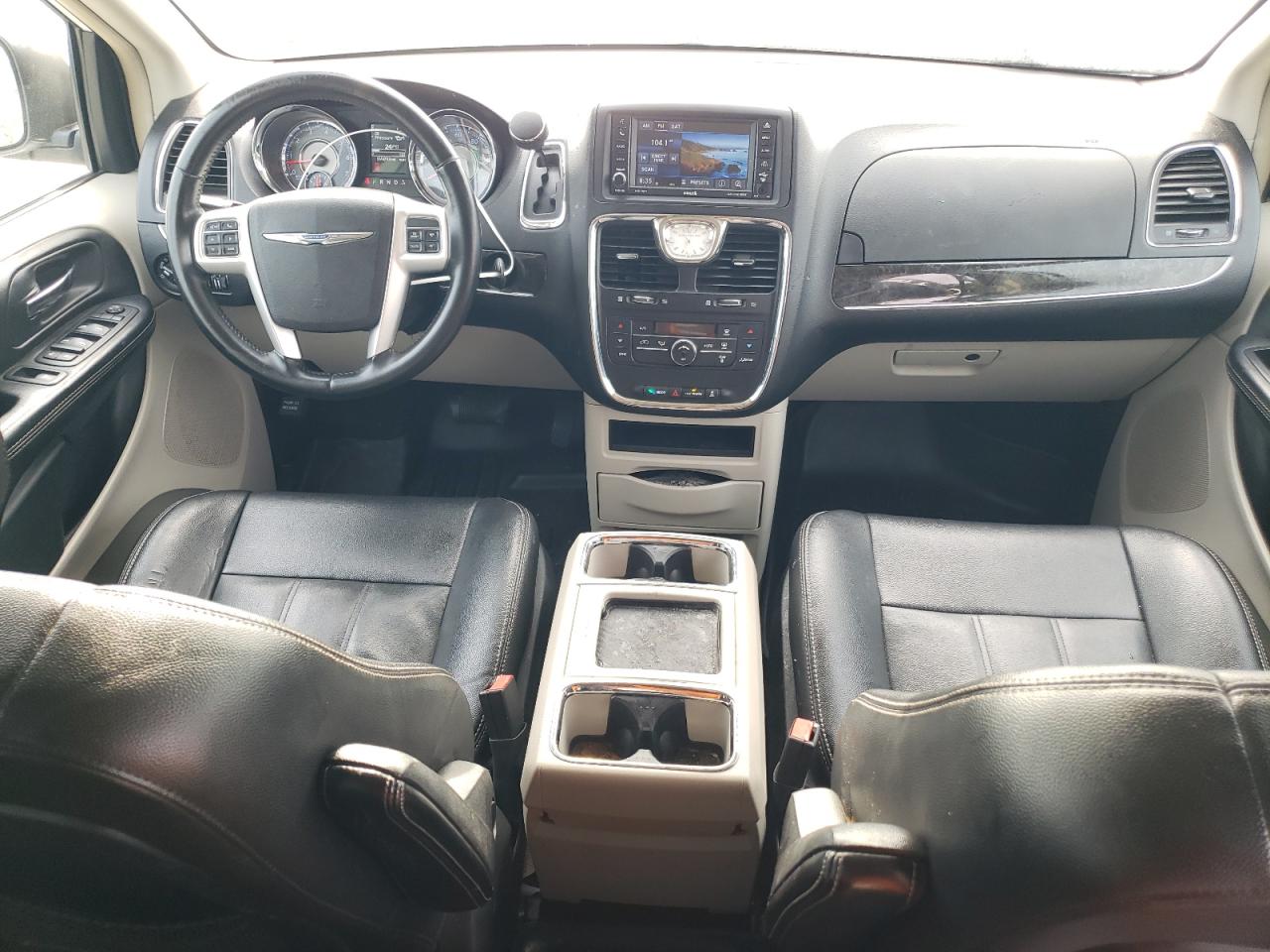 2015 Chrysler Town & Country Touring VIN: 2C4RC1BG9FR571340 Lot: 57468375
