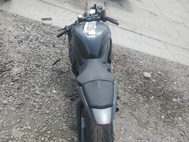  SUZUKI GSXR1000 2022 Черный