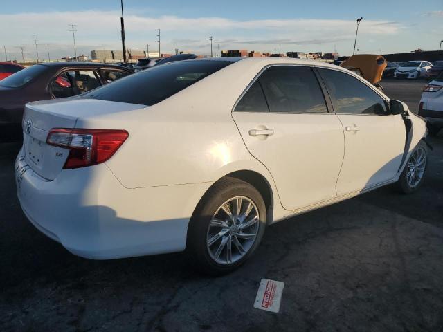 Седаны TOYOTA CAMRY 2012 Белый