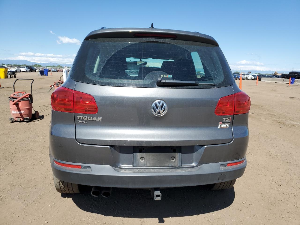 2017 Volkswagen Tiguan S VIN: WVGBV7AX6HK046412 Lot: 57404245