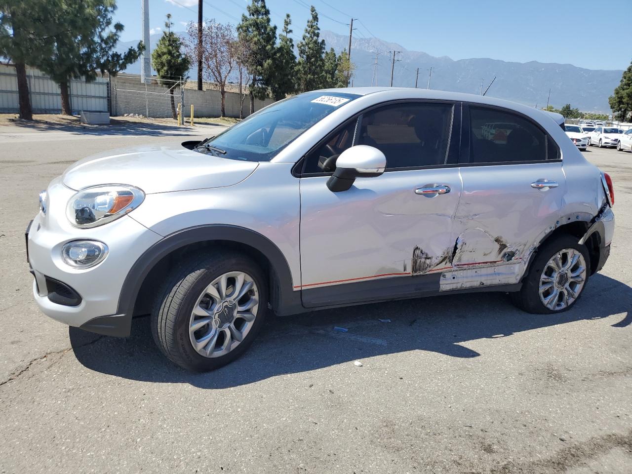 2016 Fiat 500X Easy zu verkaufen in Rancho Cucamonga, CA - Front End