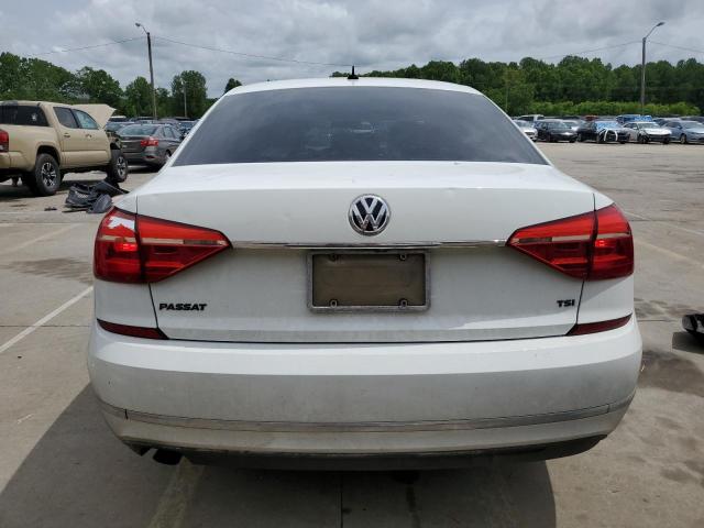 Sedans VOLKSWAGEN PASSAT 2016 Biały