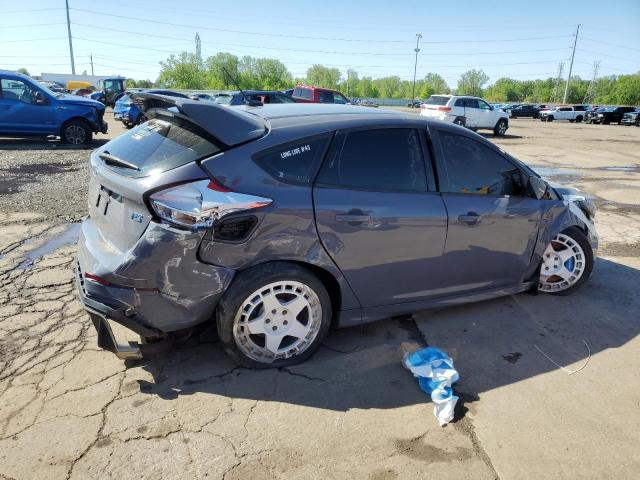  FORD FOCUS 2017 Серый