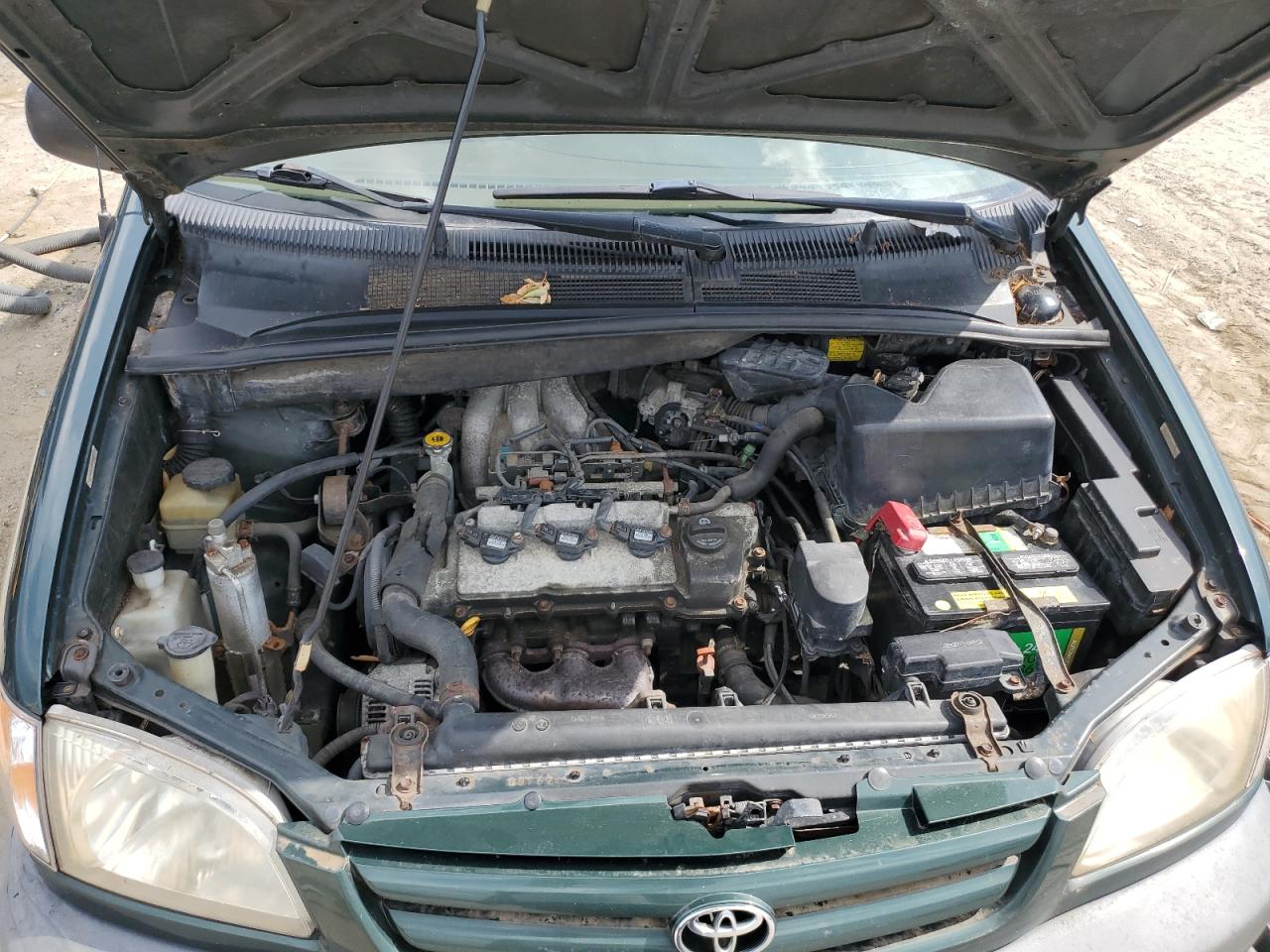 2001 Toyota Sienna Le VIN: 4T3ZF13C61U348612 Lot: 58386875