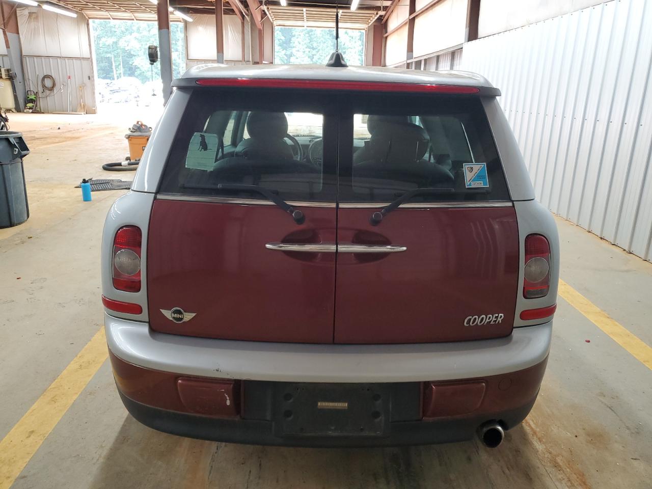 2009 Mini Cooper Clubman VIN: WMWML33599TX33092 Lot: 57359005