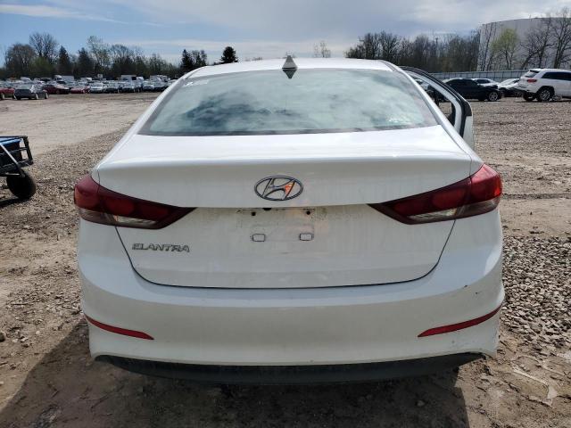  HYUNDAI ELANTRA 2018 Biały