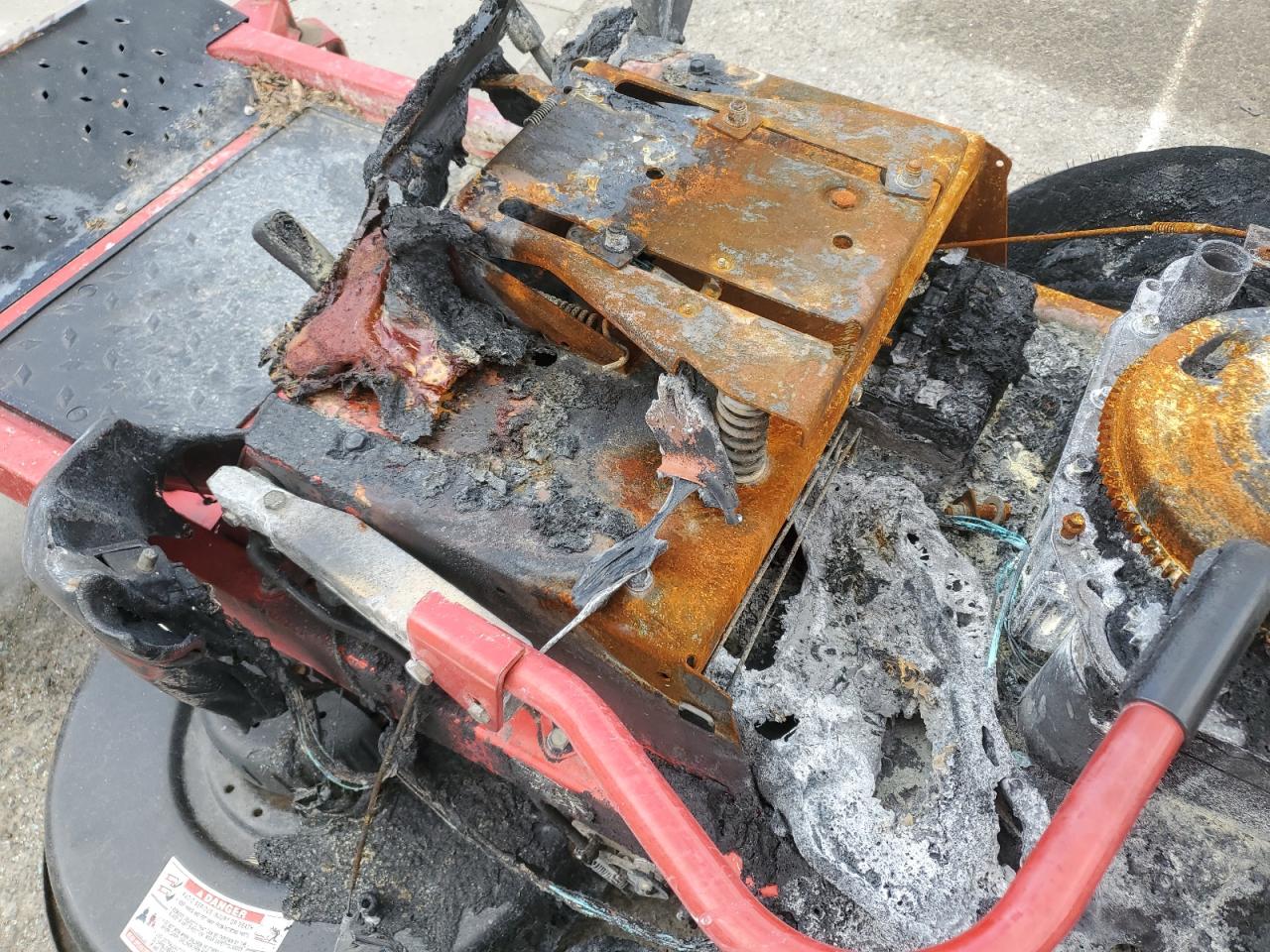 OTHER LAWN MOWER 2013 VIN N0V1N000058218335 фото 10