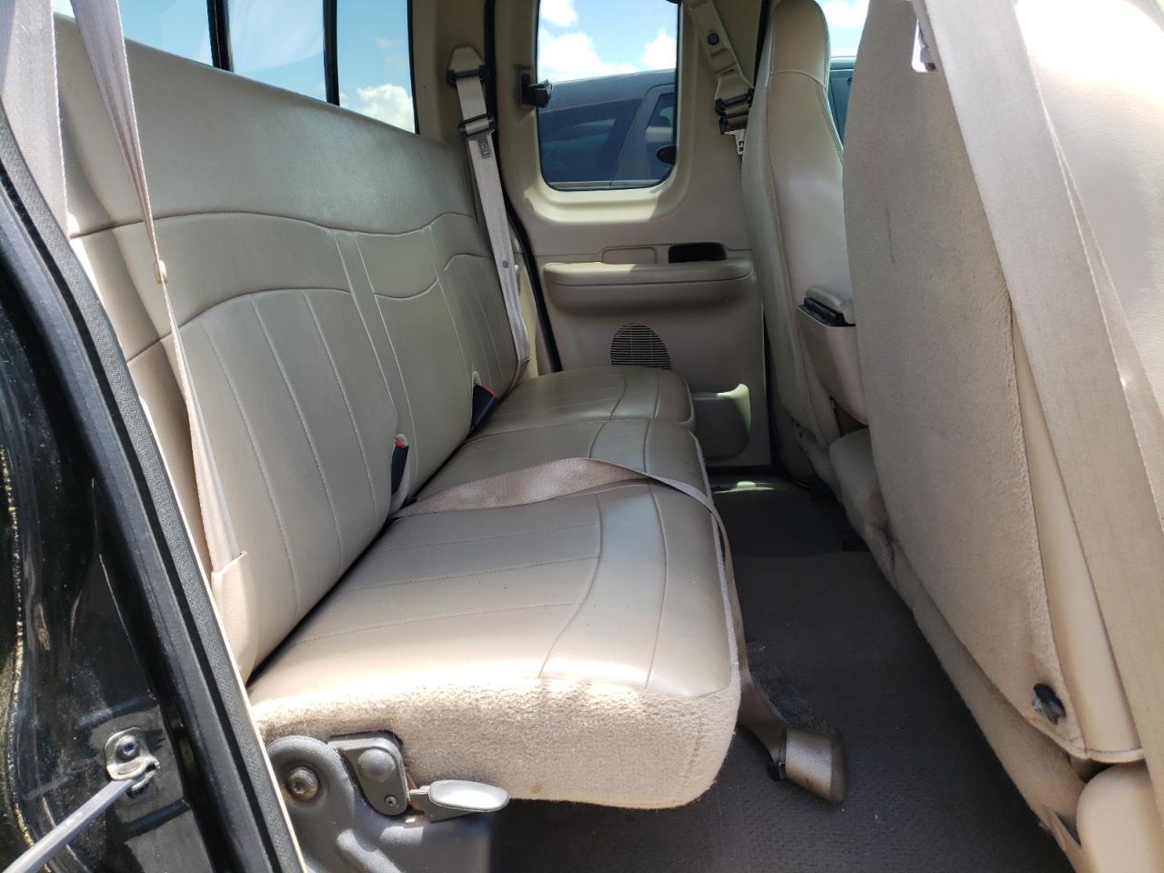 2000 Ford F150 VIN: 1FTRX18L7YNB44005 Lot: 56535195
