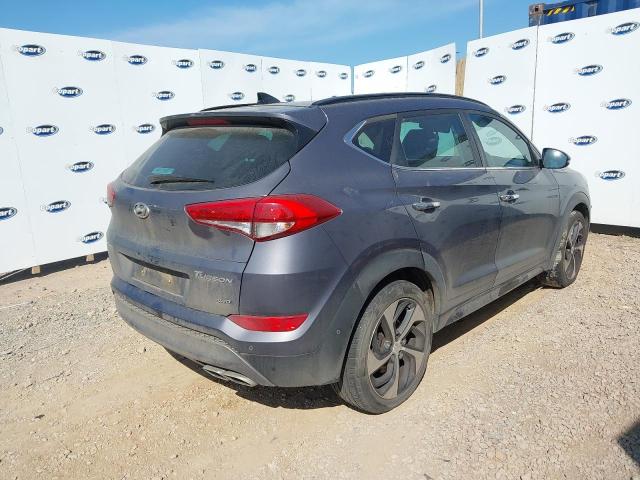 2016 HYUNDAI TUCSON PRE