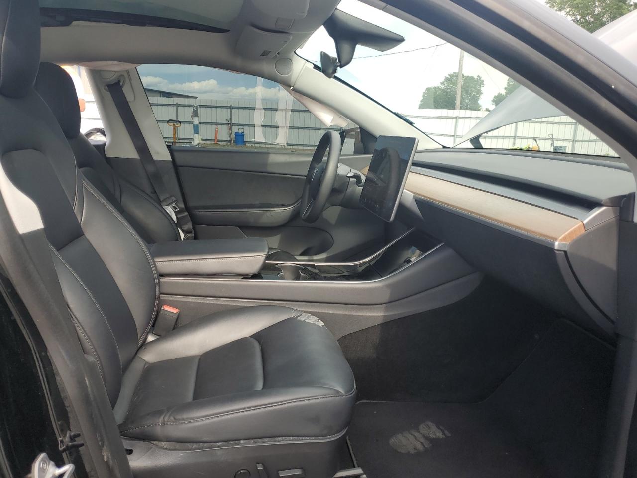 2020 Tesla Model Y VIN: 5YJYGDEE1LF035193 Lot: 56758455