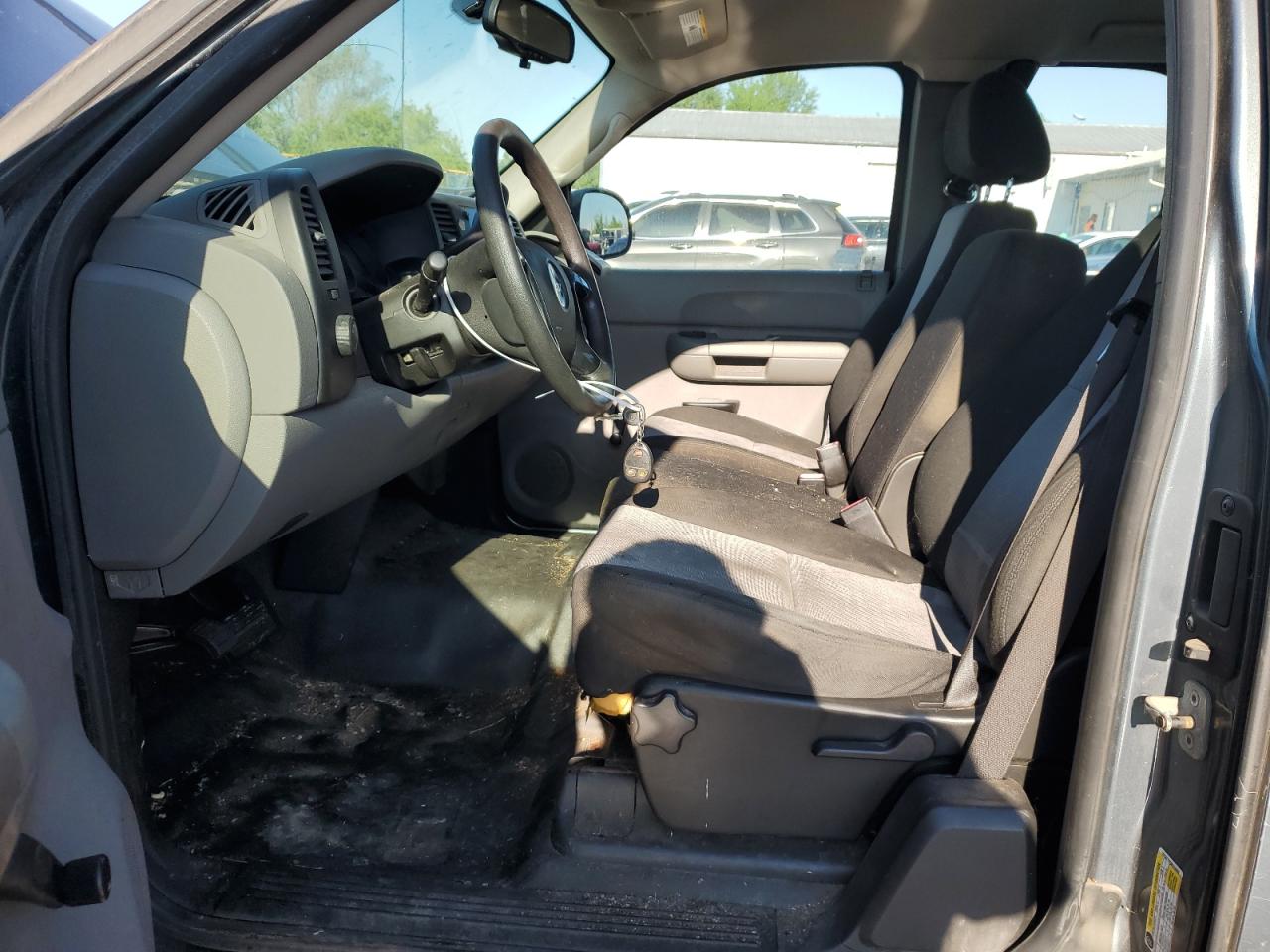 2008 Chevrolet Silverado C1500 VIN: 2GCEC19C381310000 Lot: 56952645