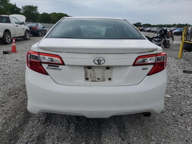  TOYOTA CAMRY 2014 Белы
