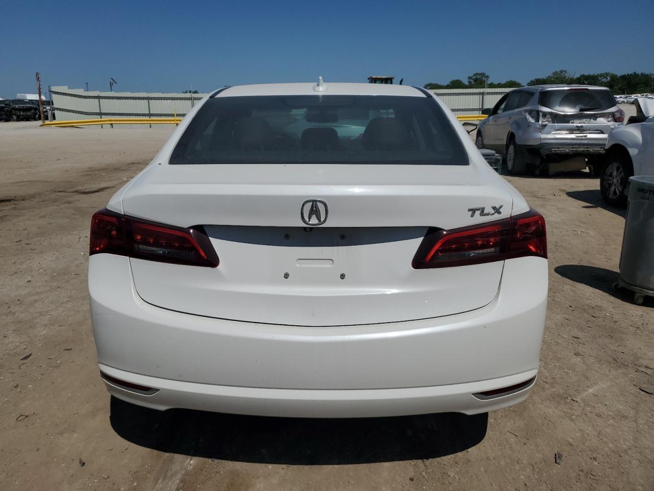 2010 Acura Tlx VIN: 19UUB1F30FA008347 Lot: 57060705