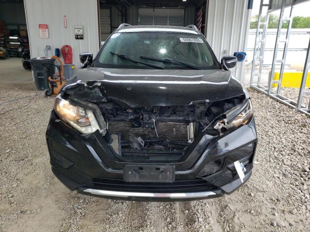  NISSAN ROGUE 2017 Czarny