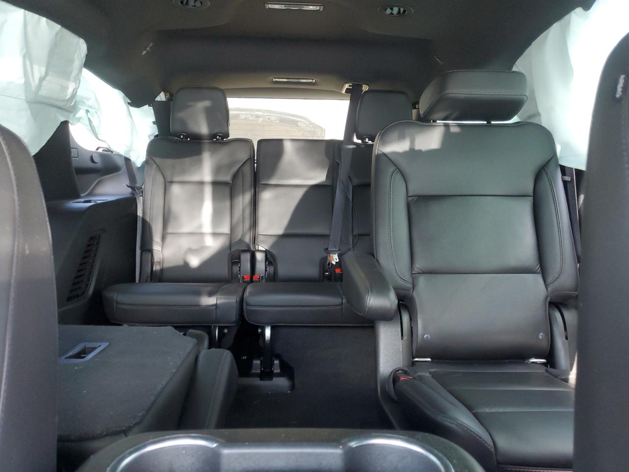 2021 Chevrolet Tahoe K1500 Z71 VIN: 1GNSKPKD3MR120637 Lot: 56821505