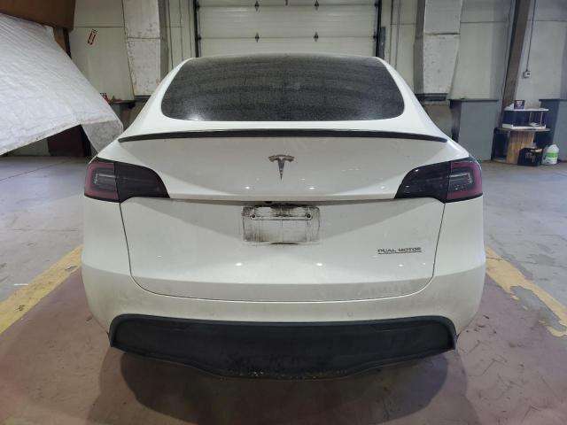  TESLA MODEL Y 2022 Білий