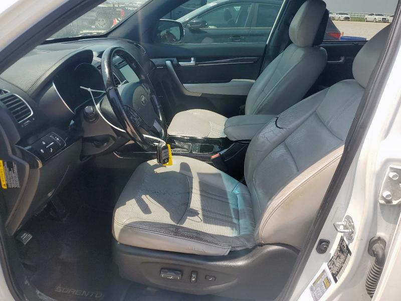  KIA SORENTO 2015 Biały