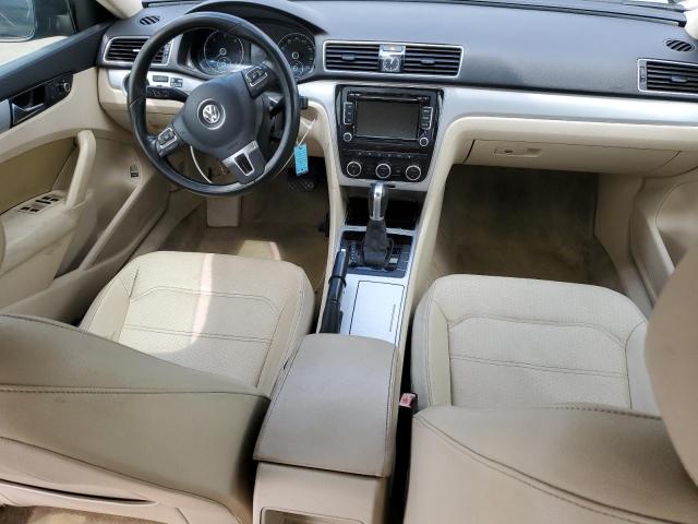 Sedans VOLKSWAGEN PASSAT 2012 Czarny