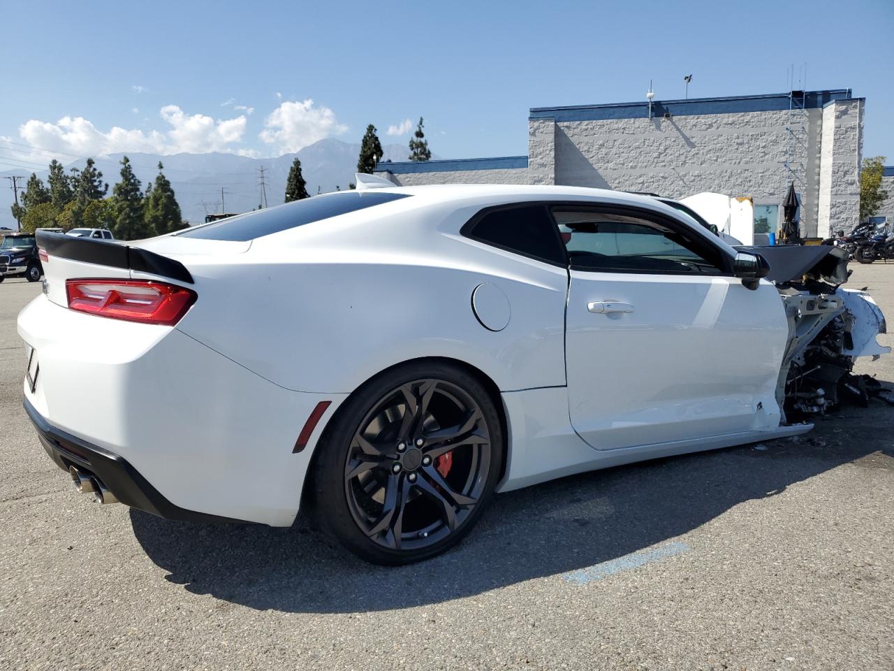 2017 Chevrolet Camaro Ss VIN: 1G1FE1R78H0215003 Lot: 94772215