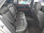2004 Volkswagen Phaeton 4.2 продається в Kansas City, KS - Minor Dent/Scratches