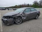 2016 Toyota Camry Le zu verkaufen in Brookhaven, NY - Front End