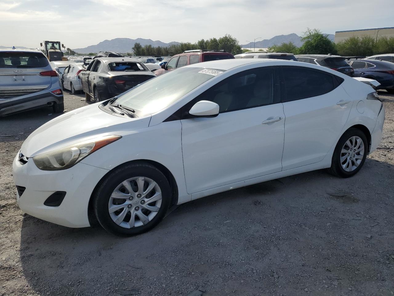 2013 Hyundai Elantra Gls na sprzedaż w Las Vegas, NV - Rear End