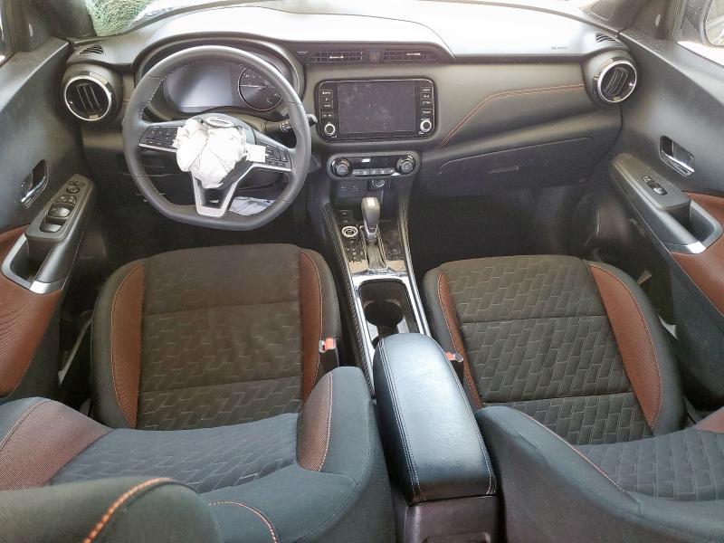  NISSAN KICKS 2023 Серый