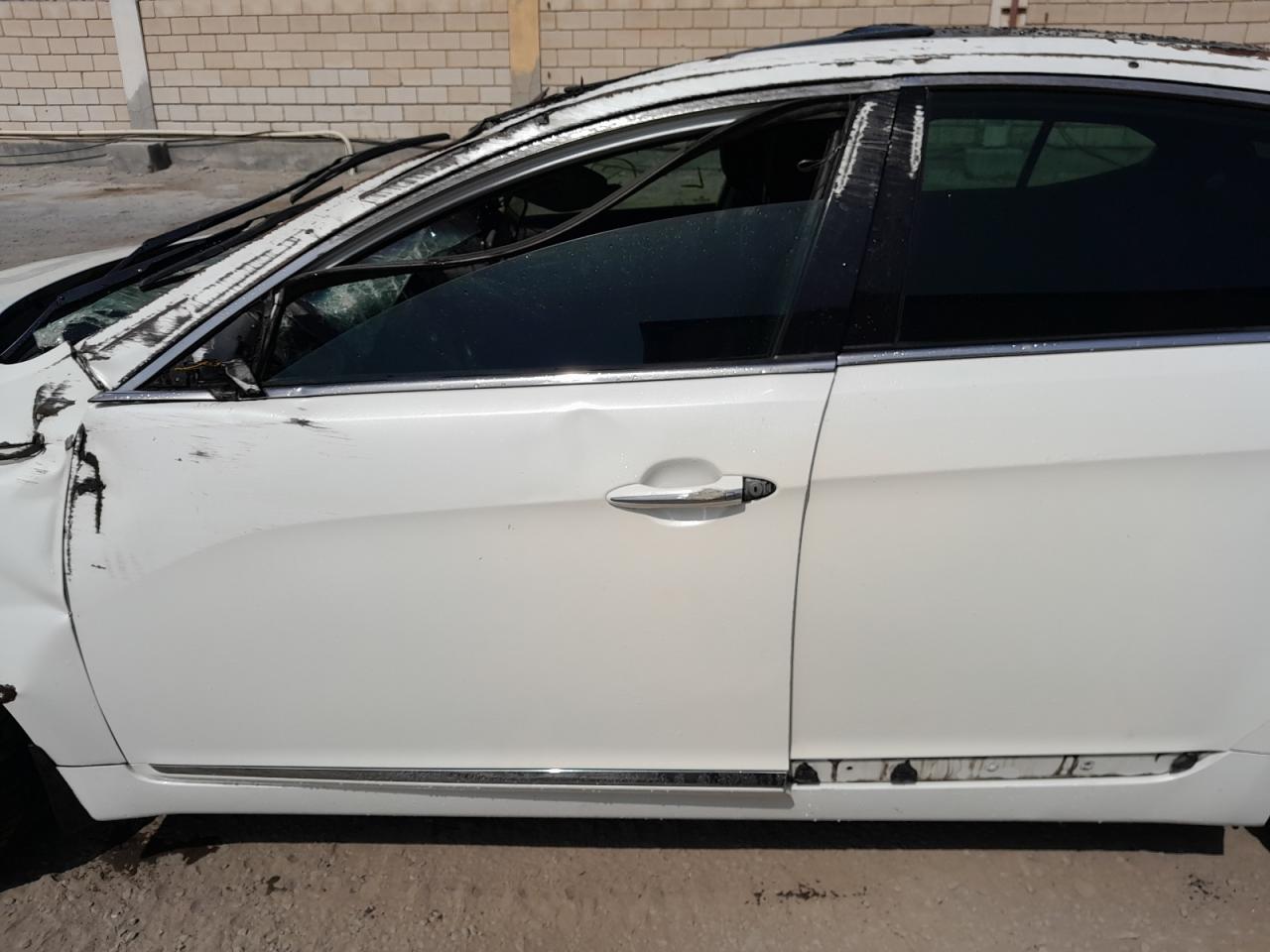 KNALN4144E5158047 - 2015 Kia Cadenza - #57716615