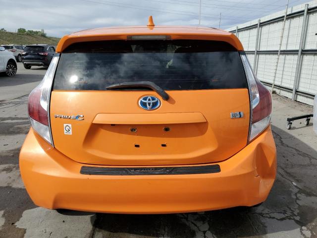  TOYOTA PRIUS 2015 Оранжевий
