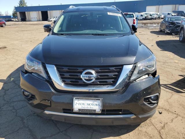  NISSAN PATHFINDER 2017 Czarny