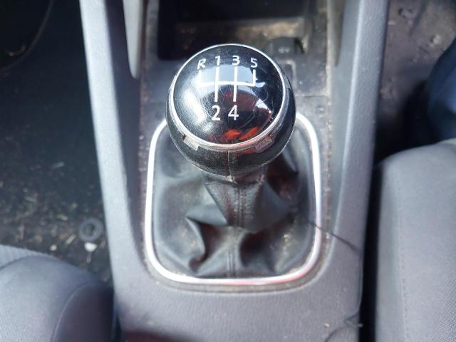 2006 VOLKSWAGEN GOLF TDI S